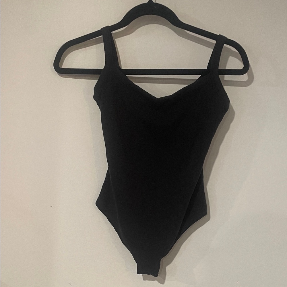 Chic Black Skims Bodysuit Sz M